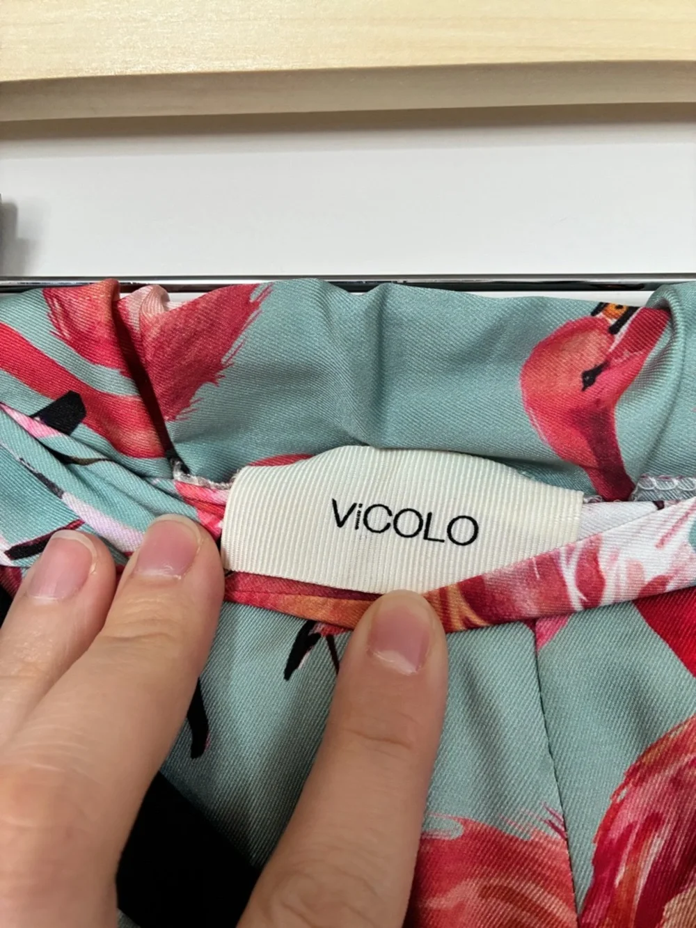 VICOLO Flamingo-Print Palazzo style pants  with Black Tie - Picture 5 of 7